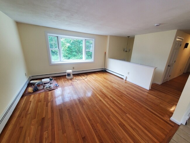 37 Montcalm Ave in Blackstone, MA - Building Photo - Building Photo