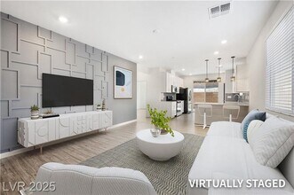3447 Covilha Ln in Henderson, NV - Building Photo - Building Photo