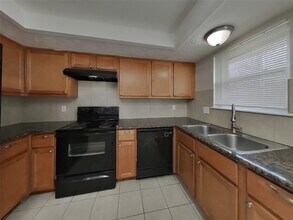 8510 Sorrel Dr in Houston, TX - Building Photo - Building Photo