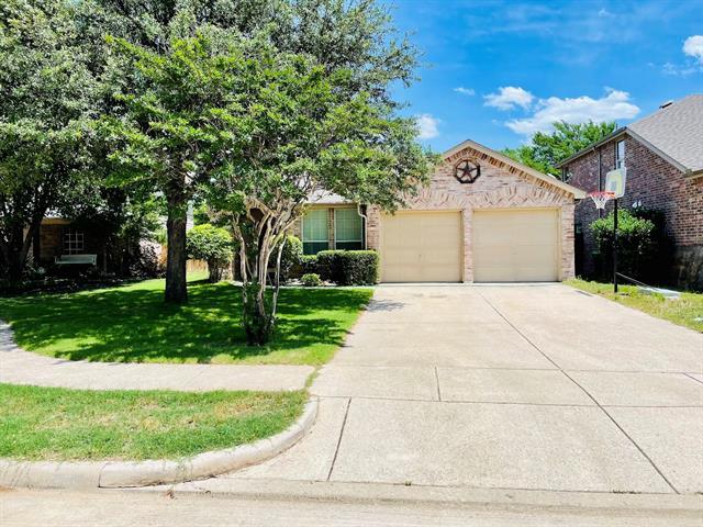 1228 Golden Eagle Ct in Aubrey, TX - Building Photo - Building Photo
