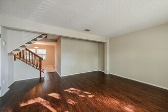 9359 Genna Trace Trail in Jacksonville, FL - Building Photo - Building Photo