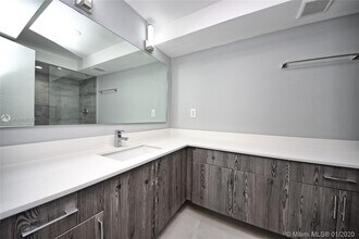1660 NE 191st St-Unit -309-1 in Miami, FL - Building Photo - Building Photo
