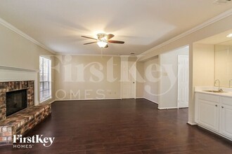 30 Sylvan Forest Dr in Spring, TX - Building Photo - Building Photo
