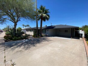 6638 E Vernon Ave in Scottsdale, AZ - Building Photo - Building Photo