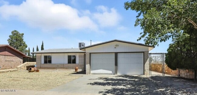 property at 2900 Roy Pace Dr