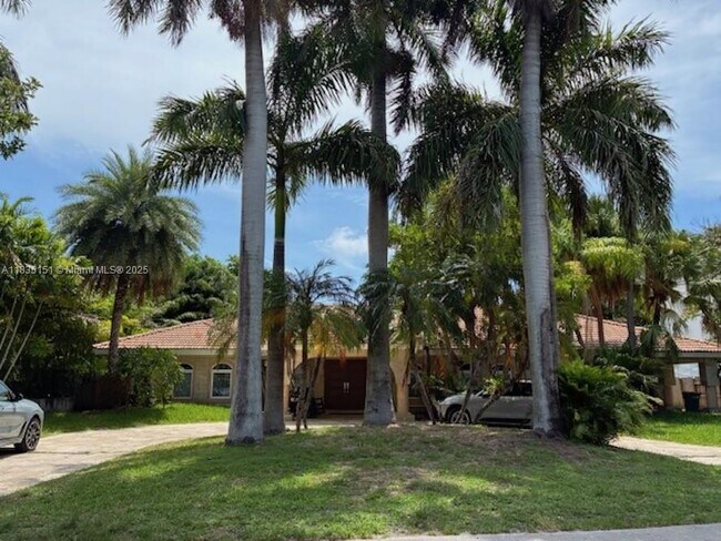 property at 323 Caribbean Rd