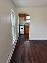 426 E Benton St in Aurora, IL - Foto de edificio - Building Photo