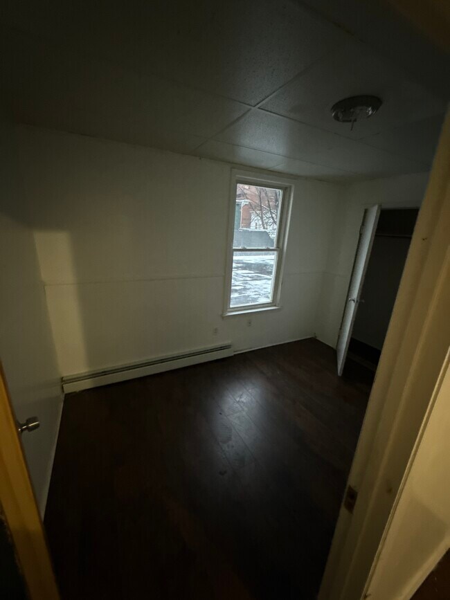 255 Lisbon St in Lewiston, ME - Building Photo - Building Photo