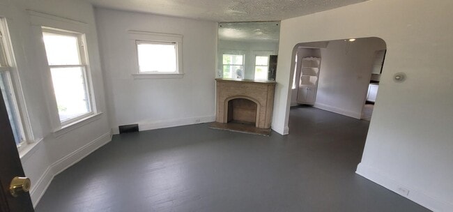 626 E 130th St in Cleveland, OH - Building Photo - Building Photo