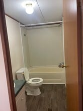 134 Oak Tree Park in Canton, NC - Building Photo - Building Photo