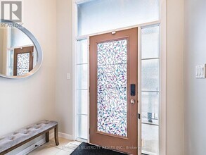 98 Crafter Cres in Hamilton, ON - Building Photo - Building Photo