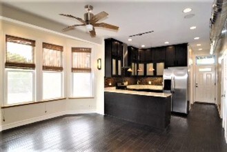 847 W Addison St in Chicago, IL - Building Photo - Building Photo