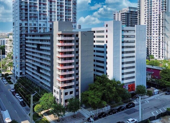 property at 104 SW 9th St