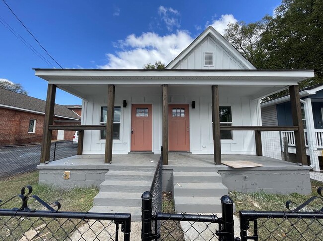 property at 1131 Garfield St