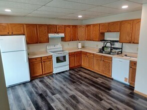 418 Manitowoc St, Unit 418 in Reedsville, WI - Building Photo - Building Photo