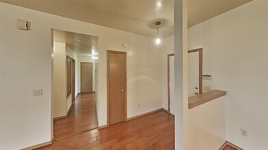 604 Bluegrass Ln in Yukon, OK - Building Photo - Building Photo