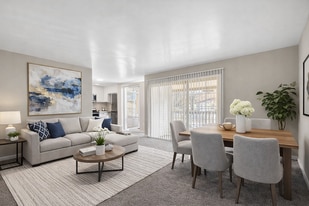 Monarch Crossing in Newport News, VA - Building Photo