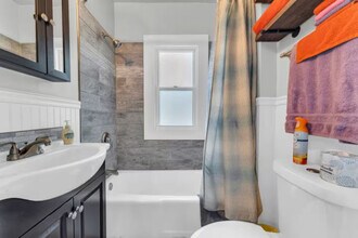 1817 Mayview Ave in Cleveland, OH - Building Photo - Building Photo