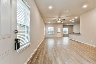 2127 Port Jackson Dr in Texas City, TX - Building Photo - Building Photo