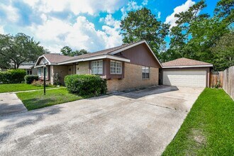 19406 Enchantington Cir in Spring, TX - Building Photo - Building Photo