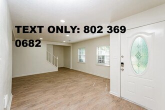 34219 Conroe Huffsmith Rd in Magnolia, TX - Building Photo - Building Photo