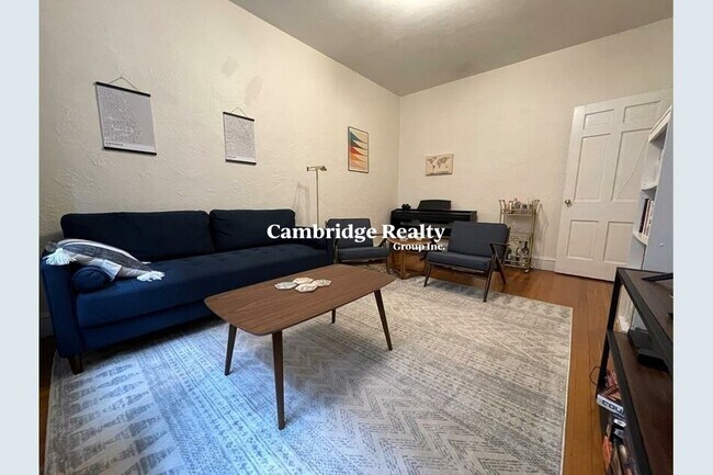 60 Martin St, Unit 1 in Cambridge, MA - Building Photo - Building Photo
