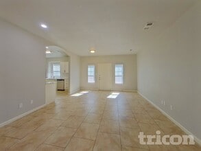 624 Nora Ln, Unit 619 in Desoto, TX - Building Photo - Building Photo