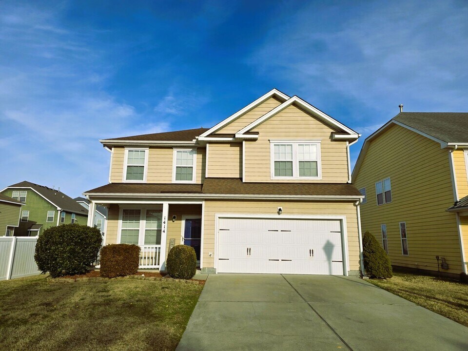 1414 Charlotte St in Elizabeth City, NC - Building Photo