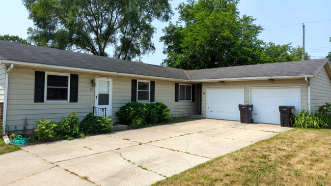 property at 350 N Jefferson St