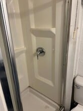 417 Ambridge Ave, Unit furnished lower unit in Ambridge, PA - Foto de edificio - Building Photo