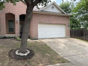 5009 Hibiscus Valley Dr in Austin, TX - Building Photo - Building Photo