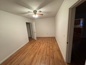 308 Stewart St in Bernie, MO - Building Photo - Building Photo