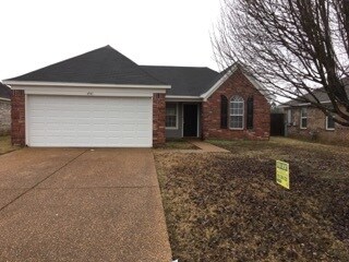 4541 Rosswood Dr in Memphis, TN - Building Photo