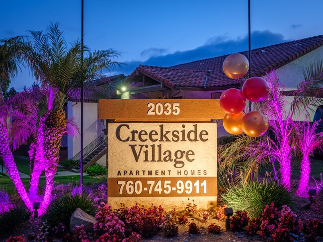 Creekside Village Apartments in Escondido, CA - Foto de edificio - Building Photo