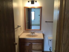 1649 Aber Ave in Iowa City, IA - Building Photo - Building Photo