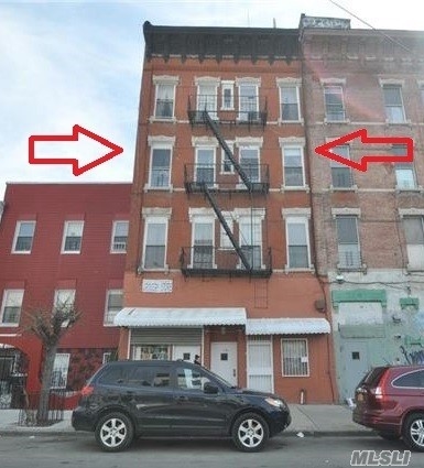 12 Belvidere Street in Brooklyn, NY - Foto de edificio