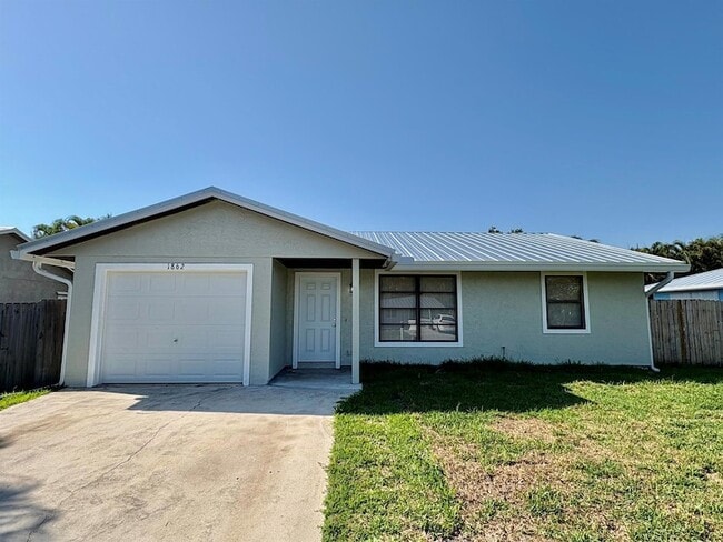property at 1862 SE Jackson St