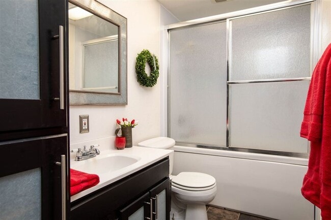 2212 W Olympic Ave in Spokane, WA - Building Photo - Building Photo