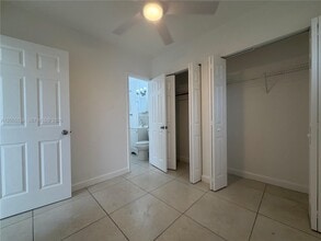 10518 NW 30th Ave in Miami, FL - Building Photo - Building Photo