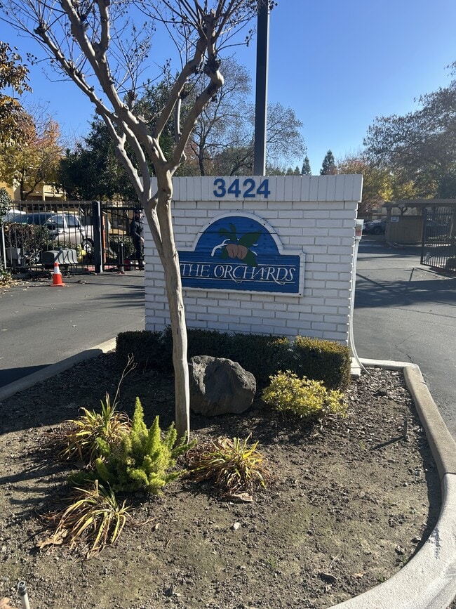 3400 Sullivan Ct in Modesto, CA - Building Photo - Building Photo