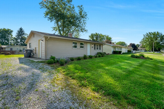 5602 Arrowhead Blvd in Kokomo, IN - Building Photo - Building Photo