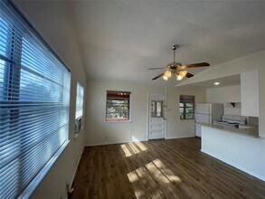 17303 E Darleen Dr in Leander, TX - Building Photo - Building Photo