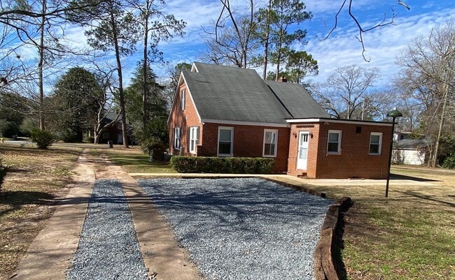 912 Hancock Dr in Americus, GA - Building Photo - Building Photo