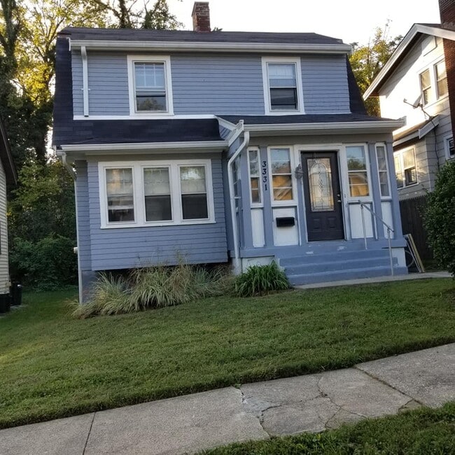 property at 3331 Hewitt Crescent St