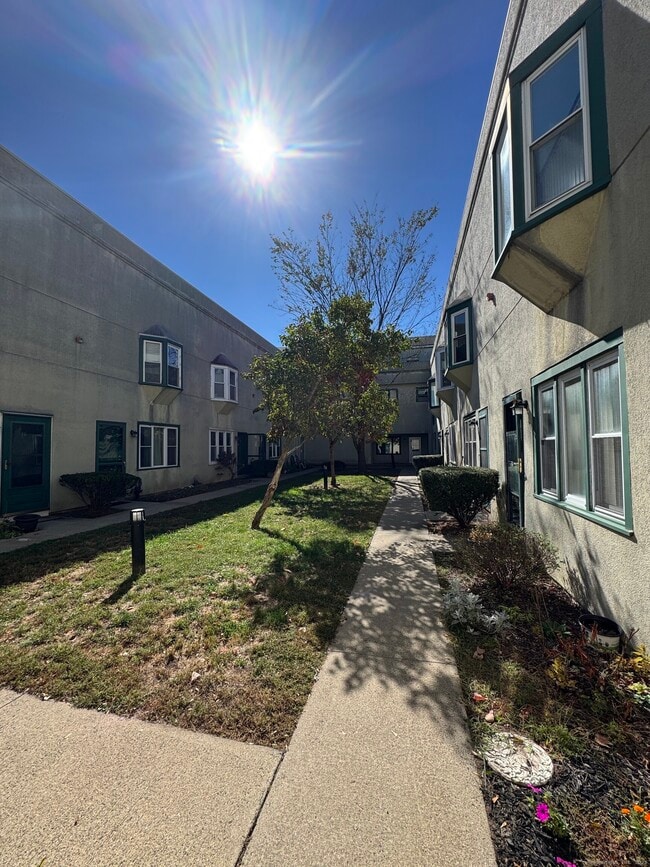 21 Judd Square in Wallingford, CT - Building Photo - Building Photo
