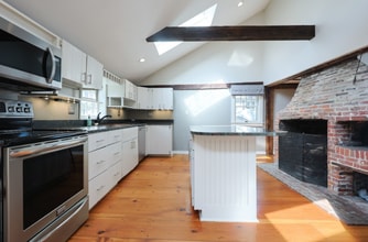 144 Old Connecticut Path in Framingham, MA - Building Photo - Building Photo