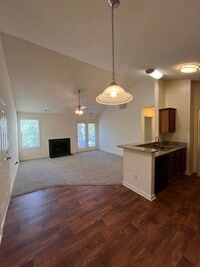 Huntersville Commons photo'