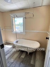 216 Lafayette Ave NE in Grand Rapids, MI - Building Photo - Building Photo