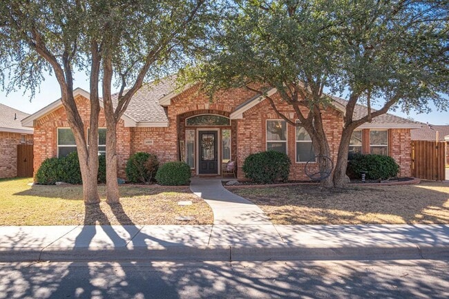property at 6009 Nottingham Ln