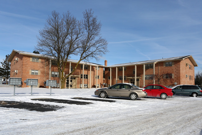 The Villages of Southwood in Youngstown, OH - Building Photo - Building Photo